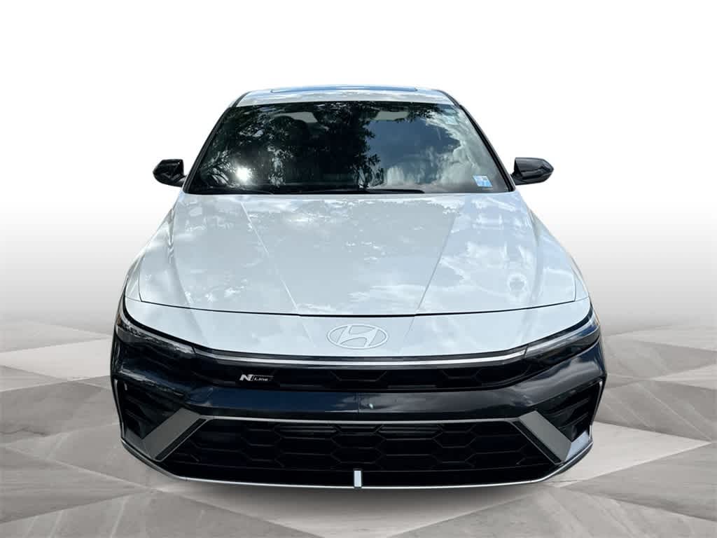 2024 Hyundai Elantra N Line photo 3