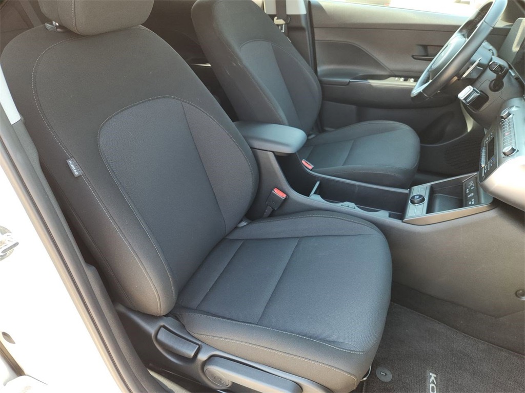 2024 Hyundai Kona Electric SEL photo 24