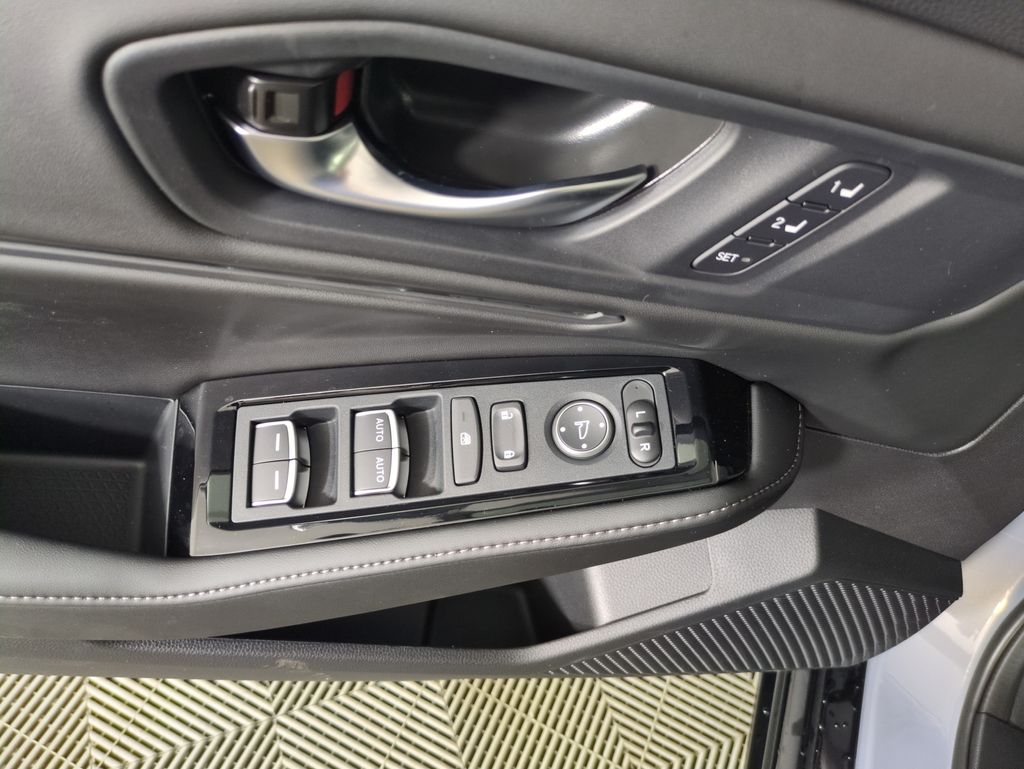 2025 Honda Accord Hybrid Touring photo 11