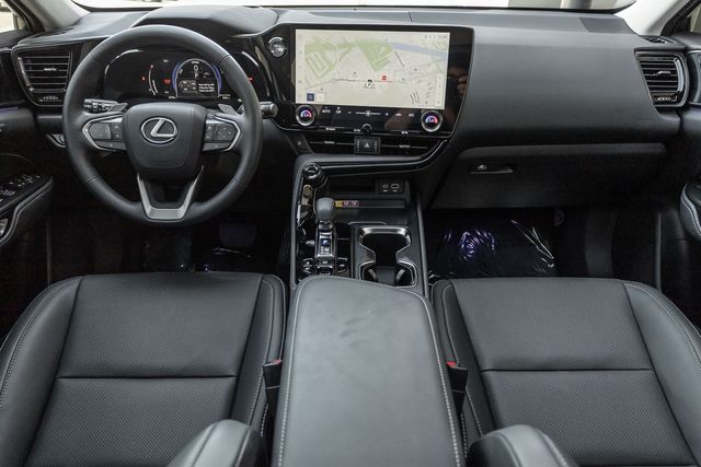 2025 Lexus NX 350h Premium photo 6