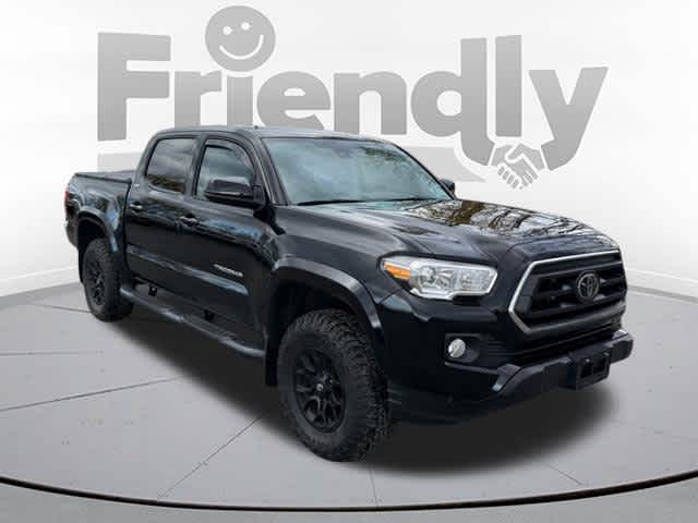 2021 Toyota Tacoma SR5's photo