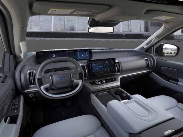2025 Ford Expedition Platinum photo 8