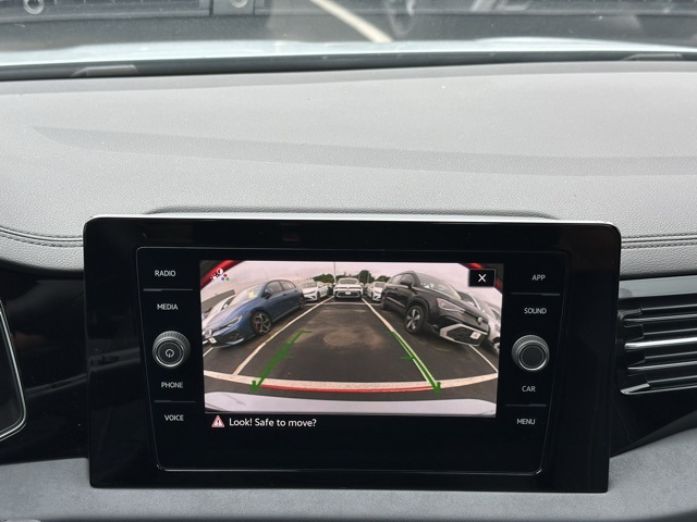 2025 Volkswagen Jetta SE photo 7