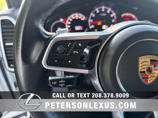 2019 Porsche Cayenne Base photo 26