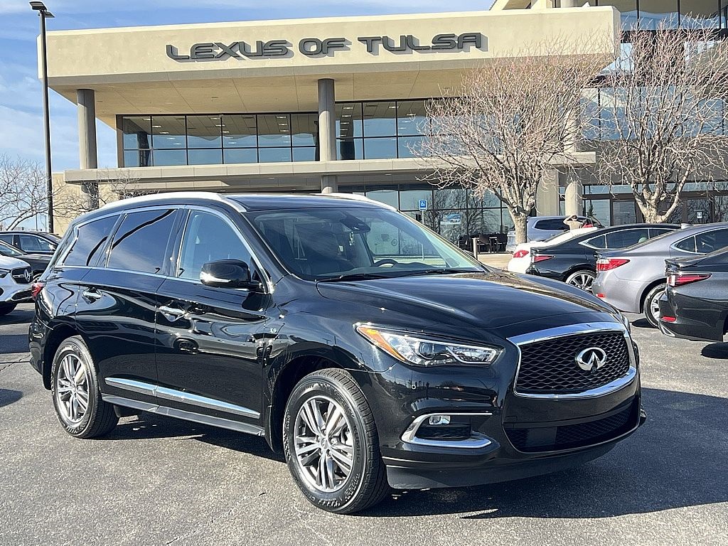 2020 INFINITI QX60 LUXE