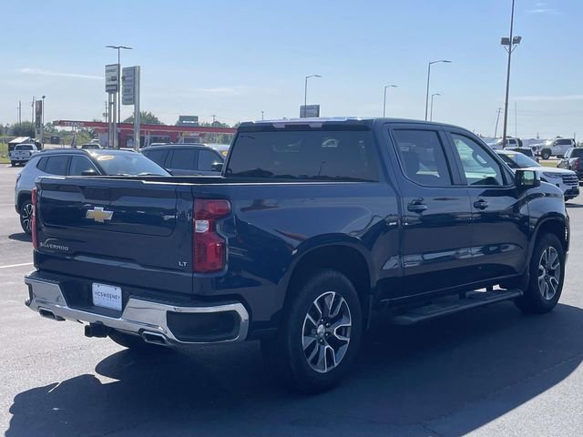 2023 Chevrolet Silverado 1500 LT photo 2