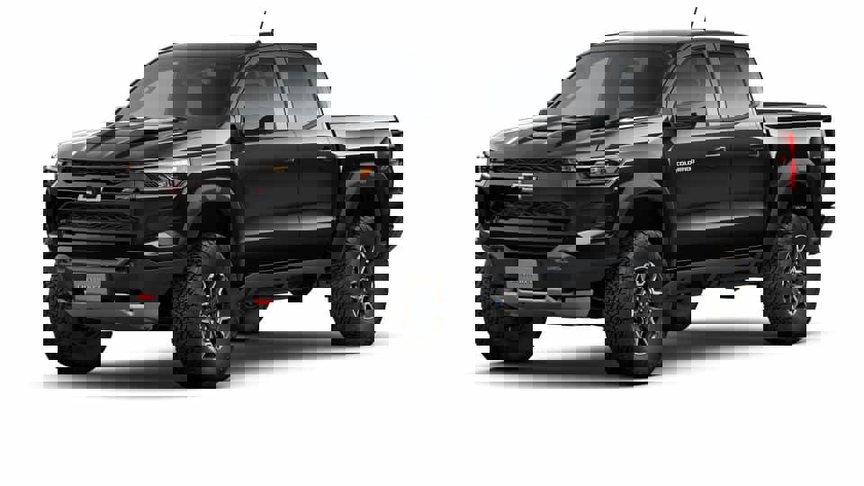 2025 Chevrolet Colorado ZR2 photo 2