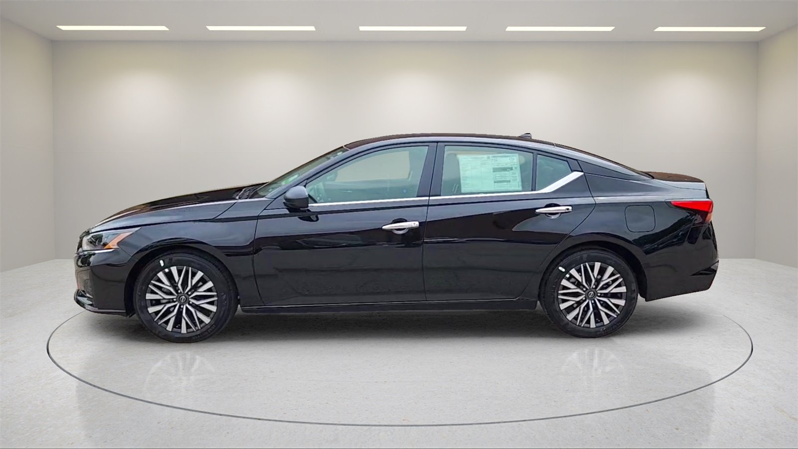 2025 Nissan Altima 2.5 SV photo 23