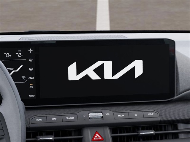 2025 Kia K4 EX photo 19
