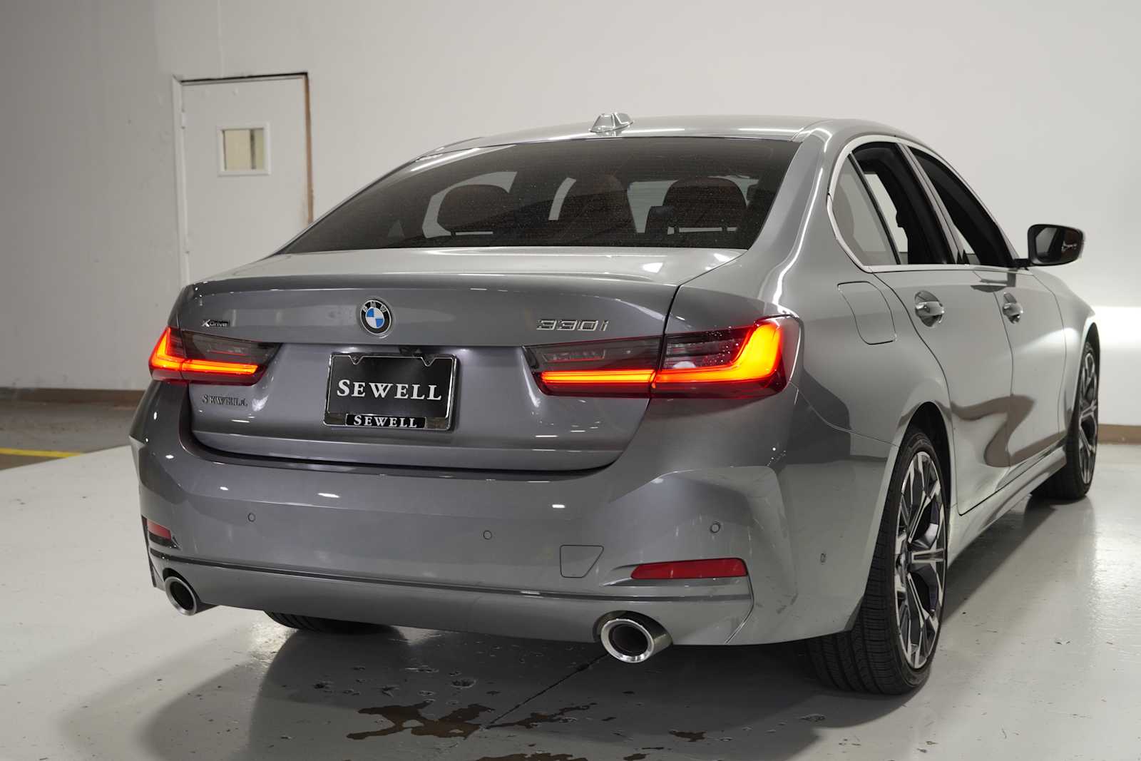 2025 Bmw 330i xDrive photo 4