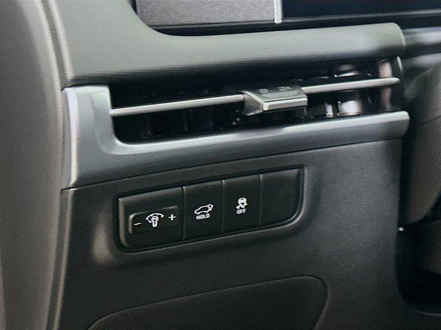 2025 Hyundai Tucson SEL photo 10