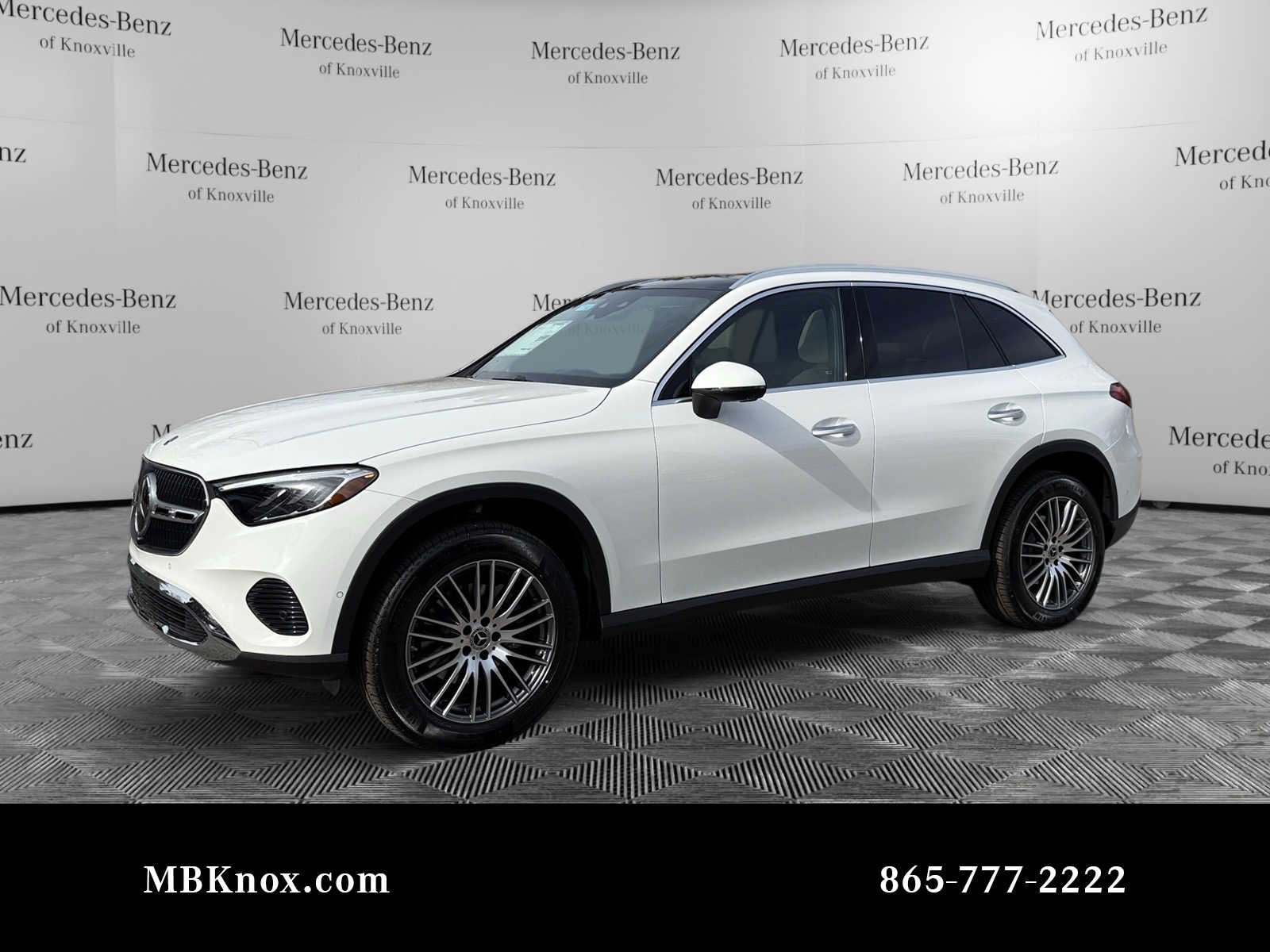 2026 Mercedes-Benz GLC Base's photo