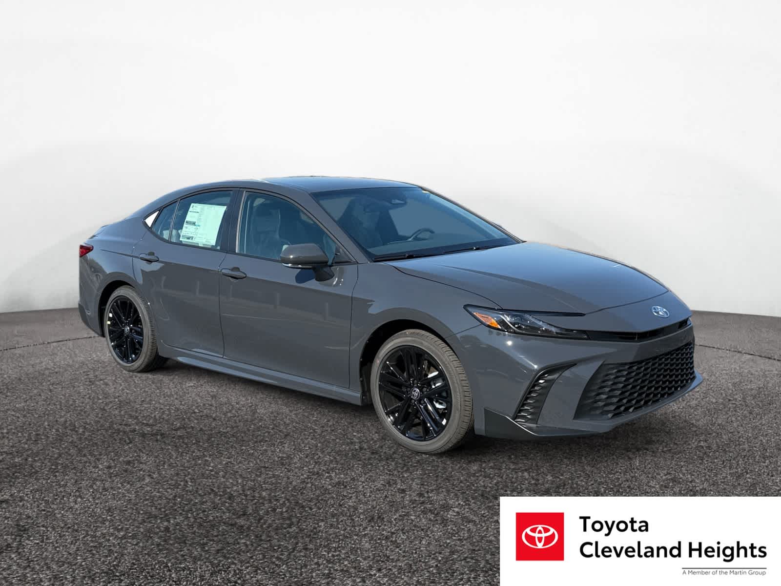 2026 Toyota Camry SE photo 7