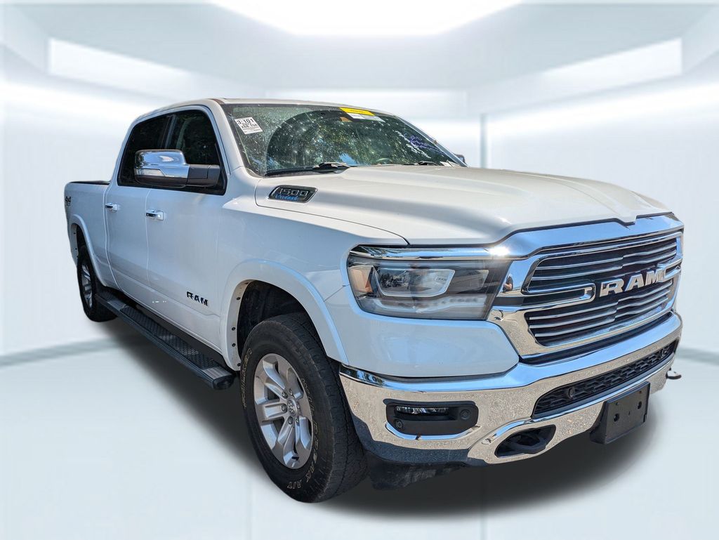 2022 Ram 1500 Laramie photo 3