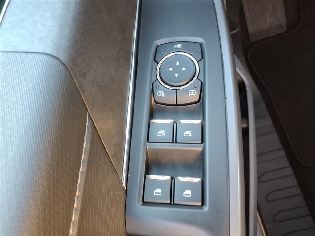 2025 FORD F-150 - Image 15