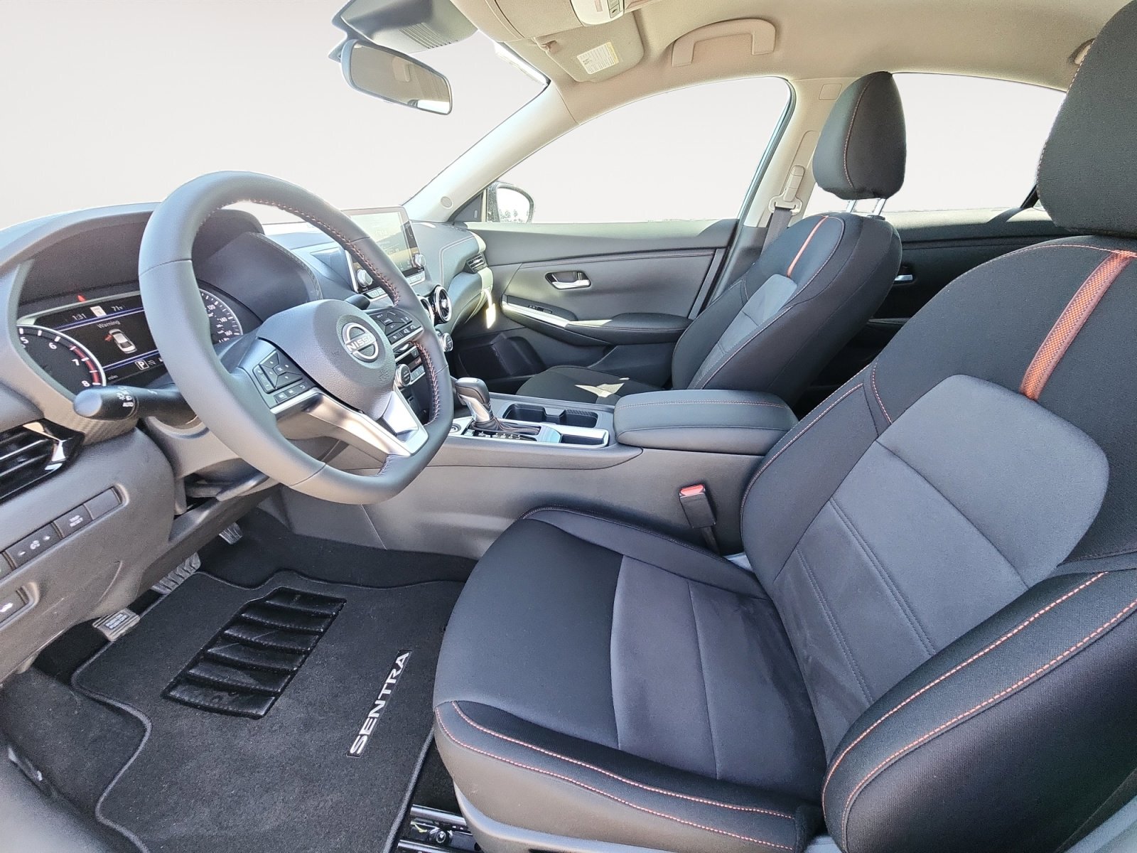 2025 Nissan Sentra SR photo 20