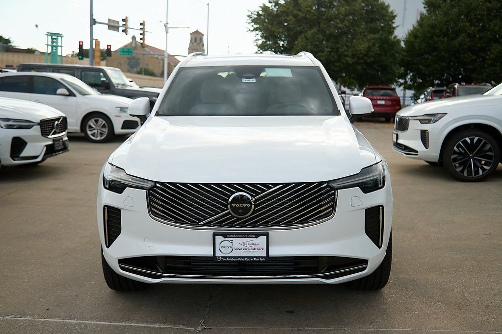 2026 VOLVO XC90 - Image 4