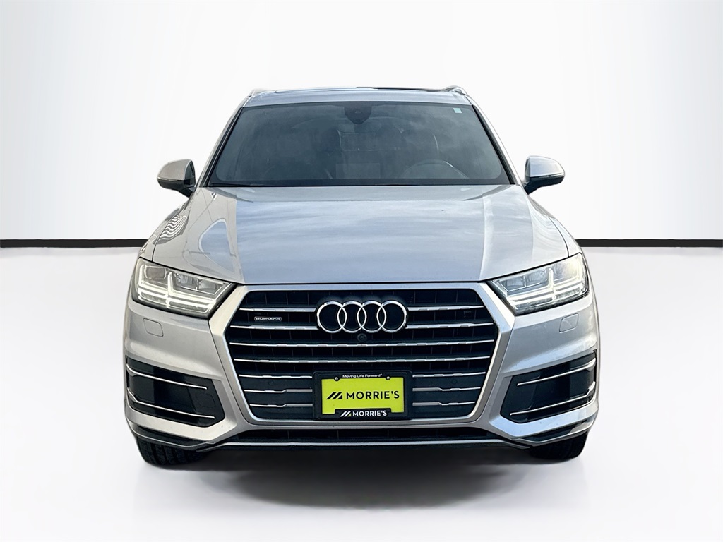 2019 Audi Q7 Premium Plus photo 2