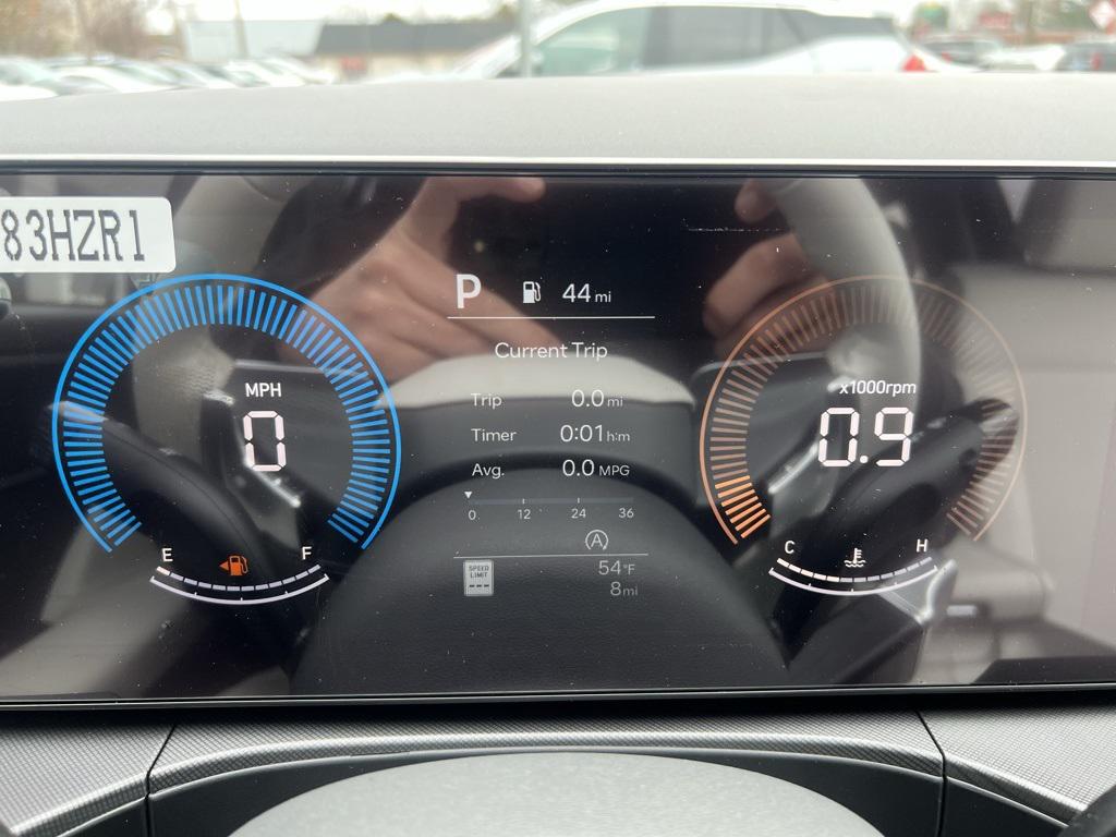 2025 Hyundai Santa Fe SE photo 15