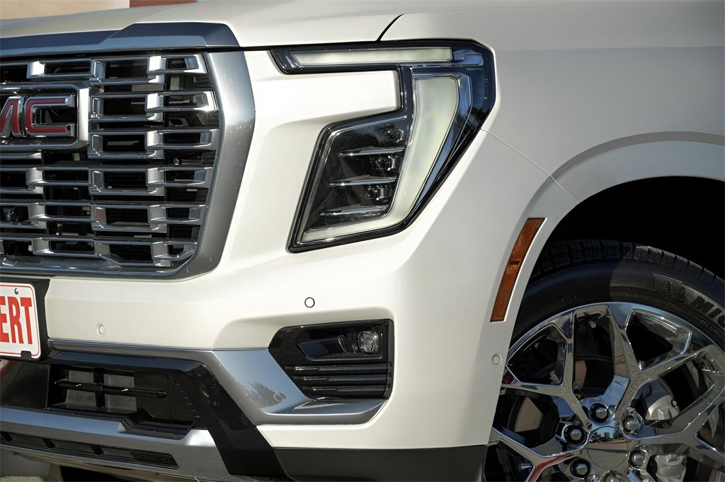 2025 Gmc Yukon XL Denali photo 3