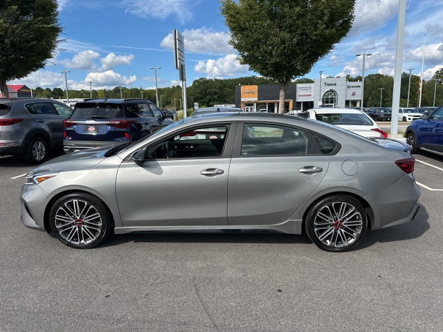 2023 Kia Forte GT photo 4