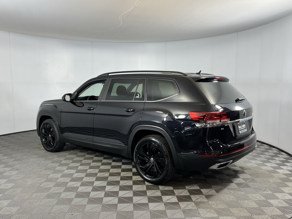2022 Volkswagen Atlas SE Technology photo 4