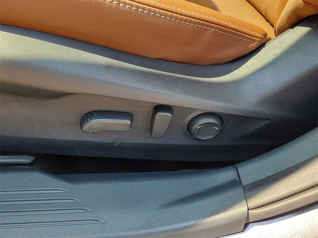 2022 Subaru Outback Touring XT photo 20