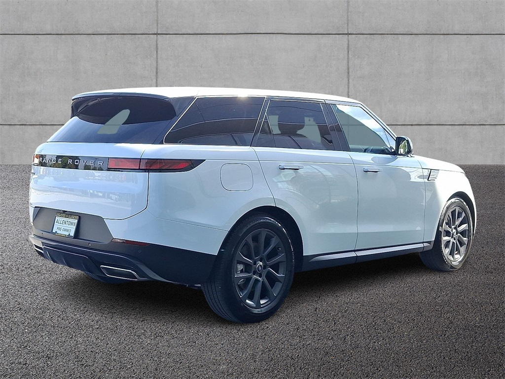 2025 Land Rover Range Rover Sport P360 S photo 4