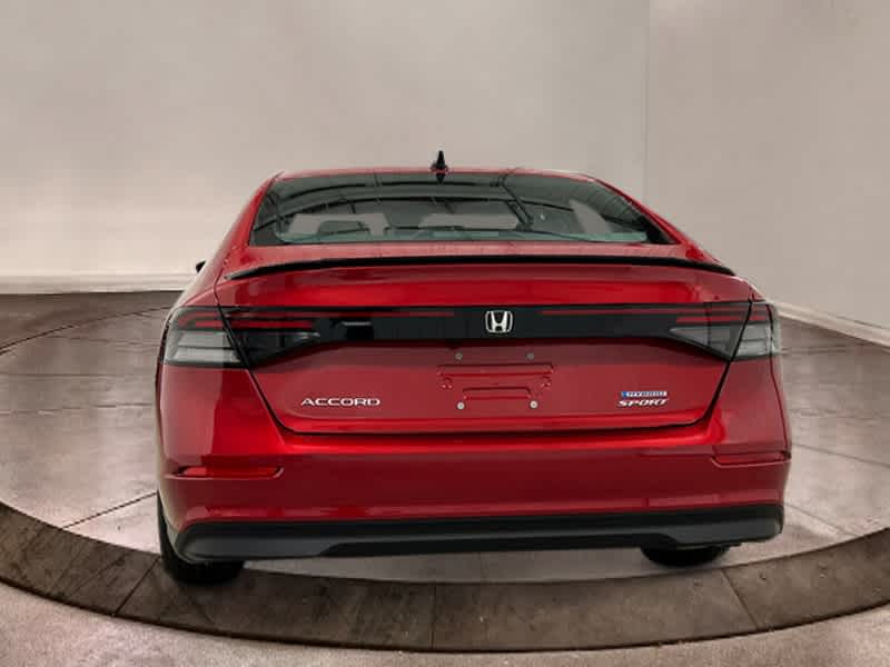 2025 Honda Accord Sport photo 4
