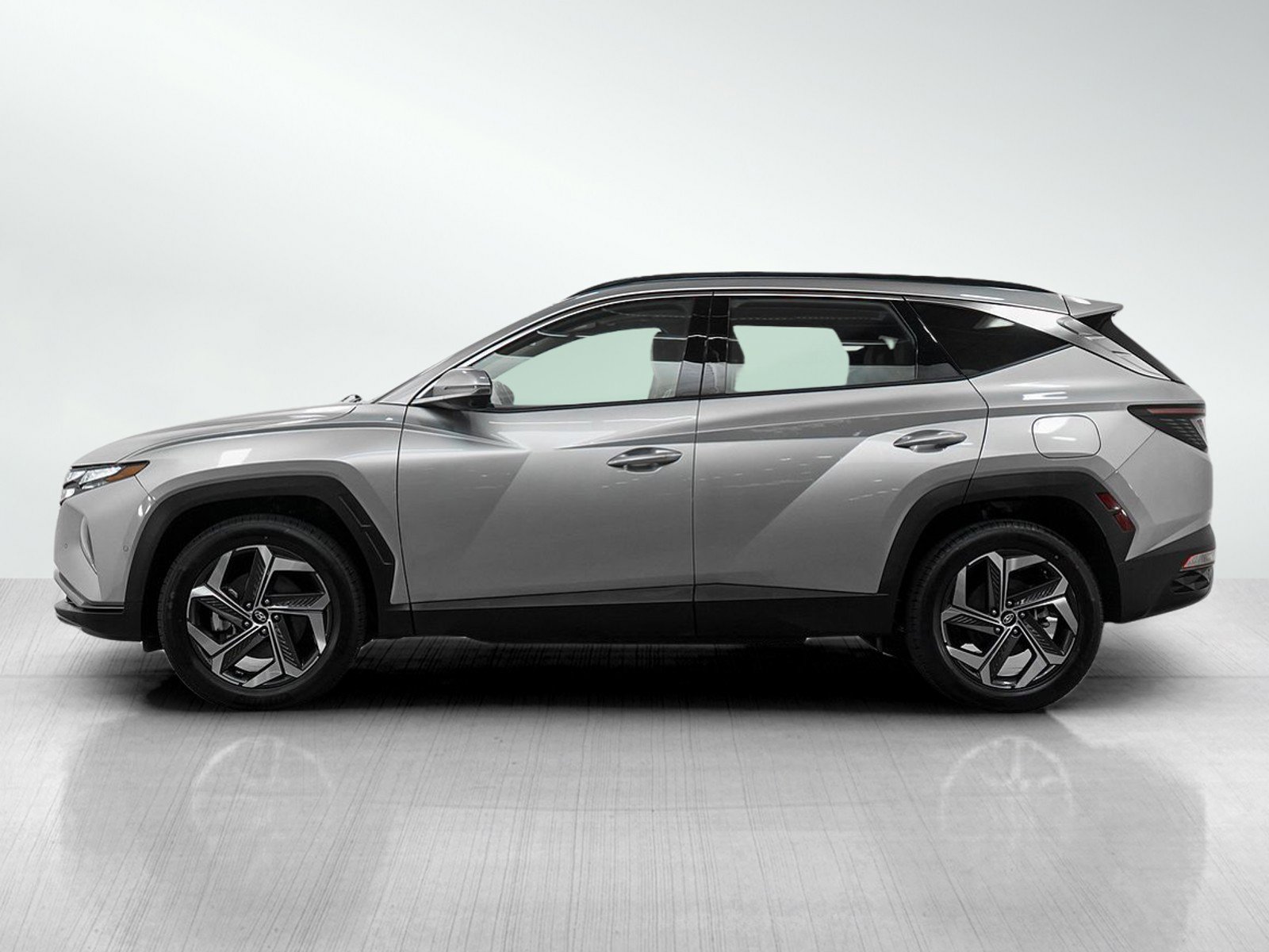 Used 2024 Hyundai Tucson Limited with VIN 5NMJECDE7RH306896 for sale in Minneapolis, Minnesota