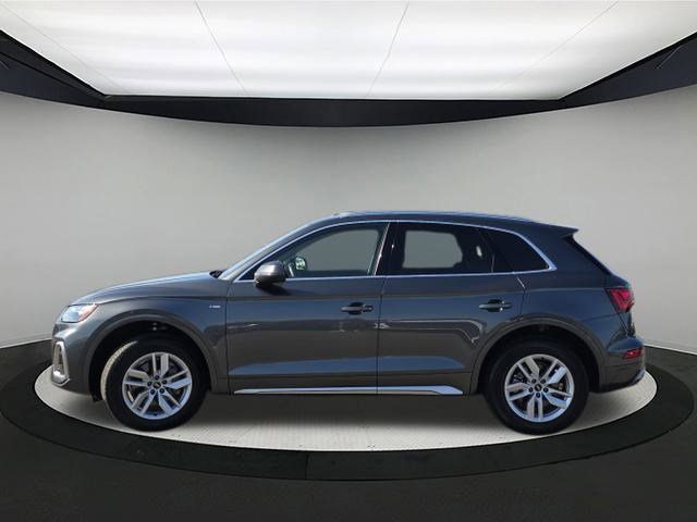 2023 Audi Q5 S line Premium photo 2