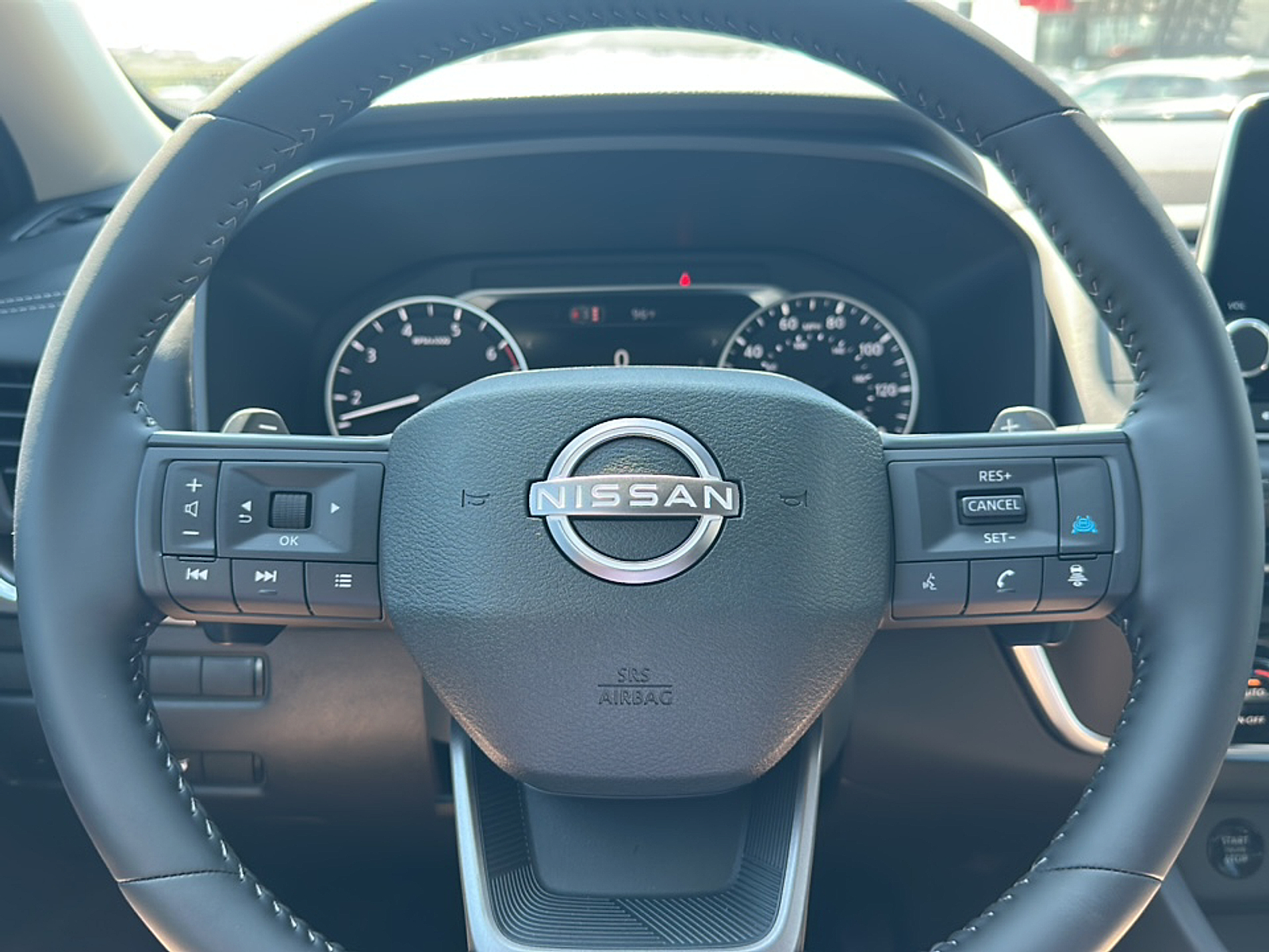 2026 Nissan Rogue SV photo 4