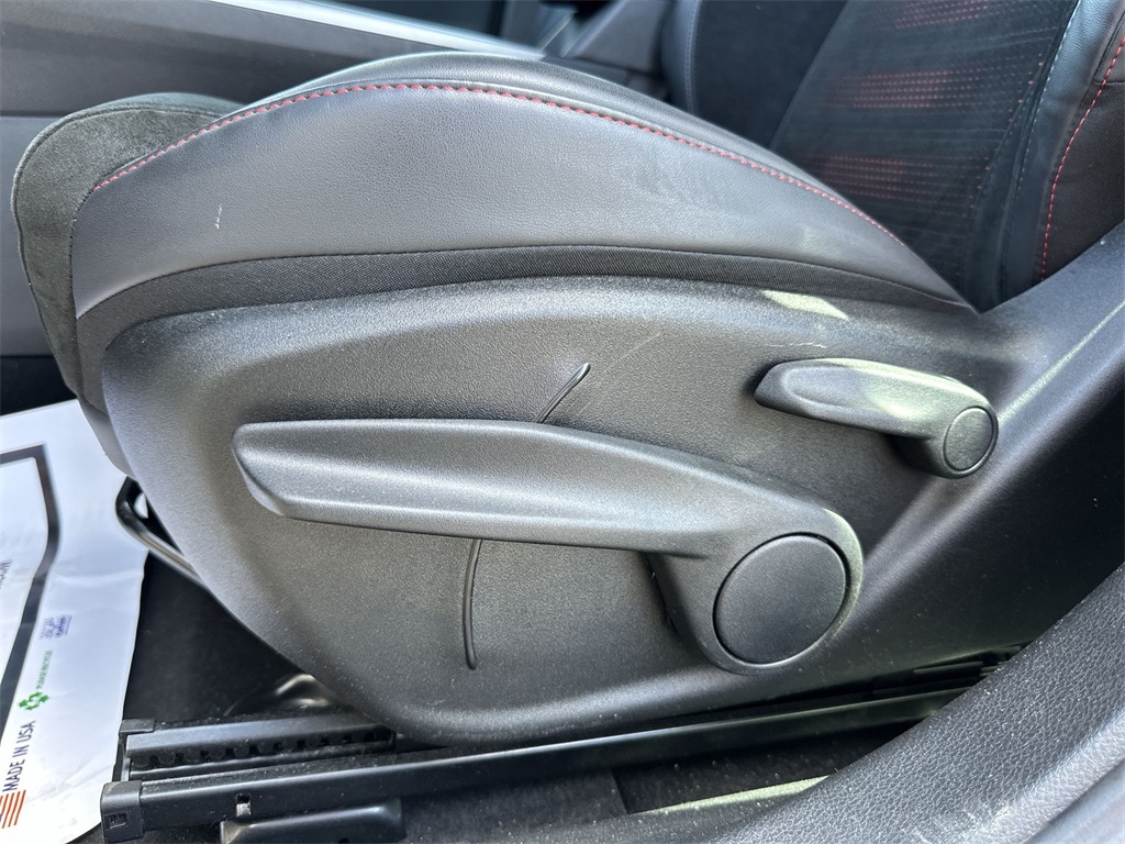 2024 Dodge Hornet GT photo 12
