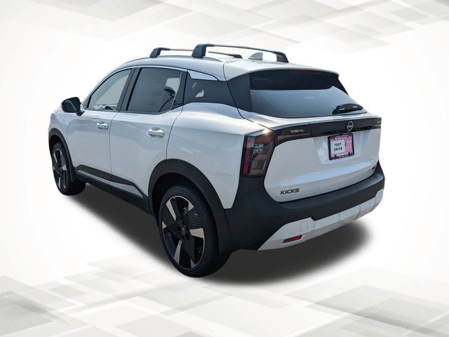 2025 Nissan Kicks SR photo 4