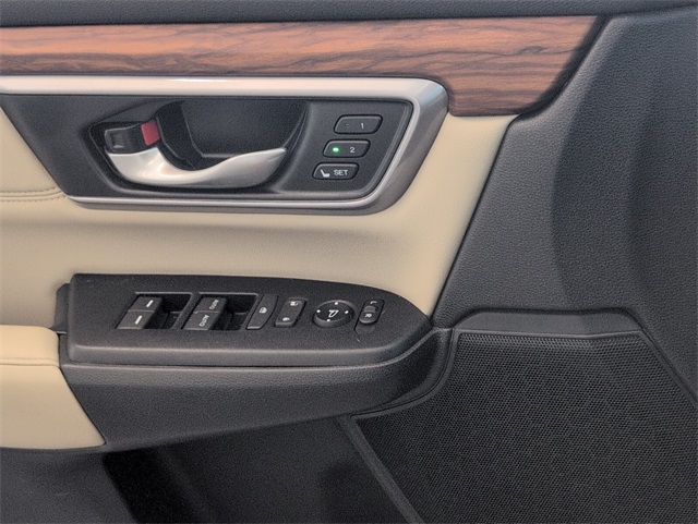 2017 Honda CR-V EX-L photo 23