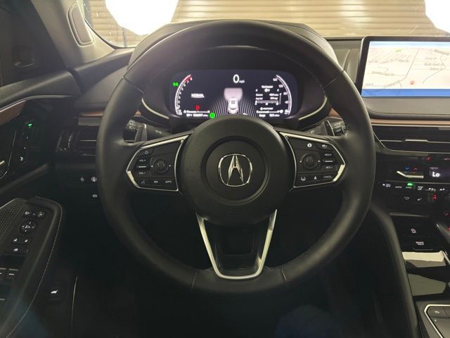 2022 Acura MDX Technology SH-AWD photo 16