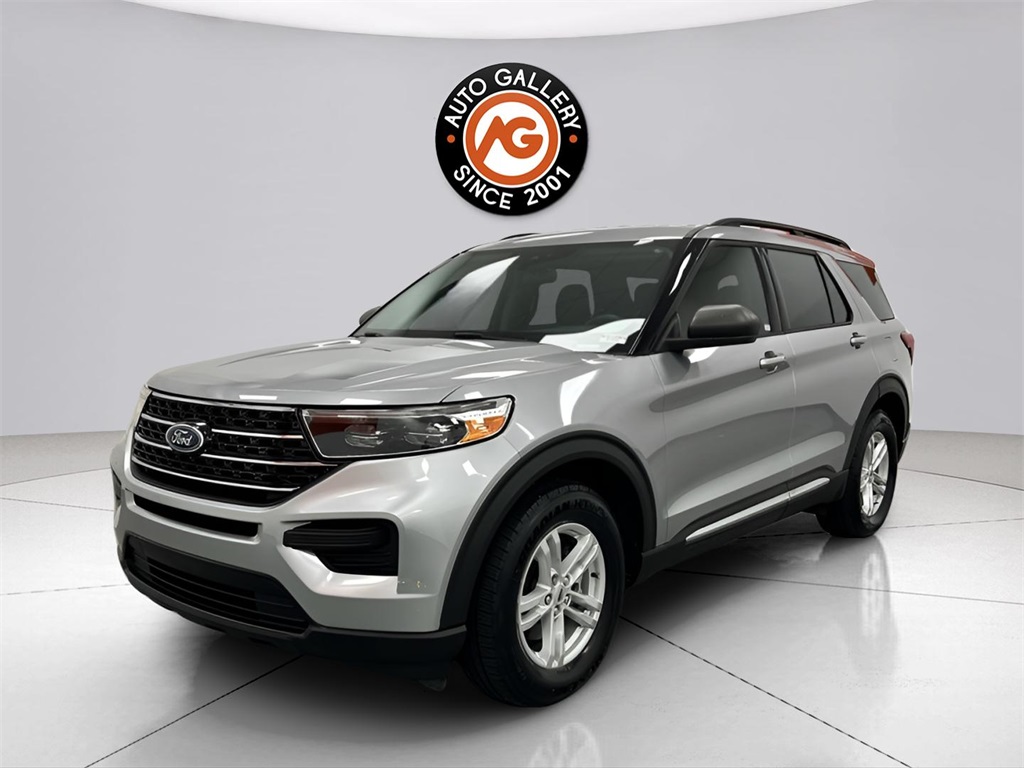 2021 Ford Explorer XLT photo 3