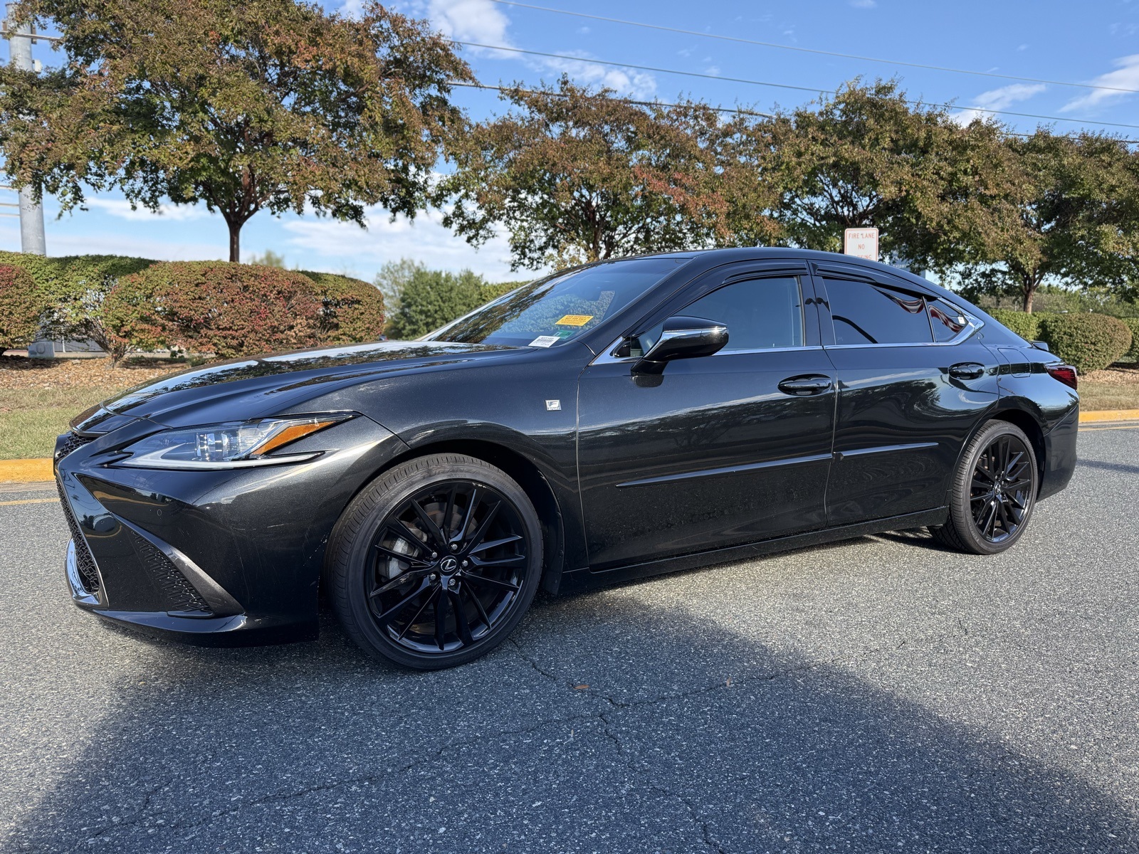 2021 Lexus ES 350 F SPORT photo 3