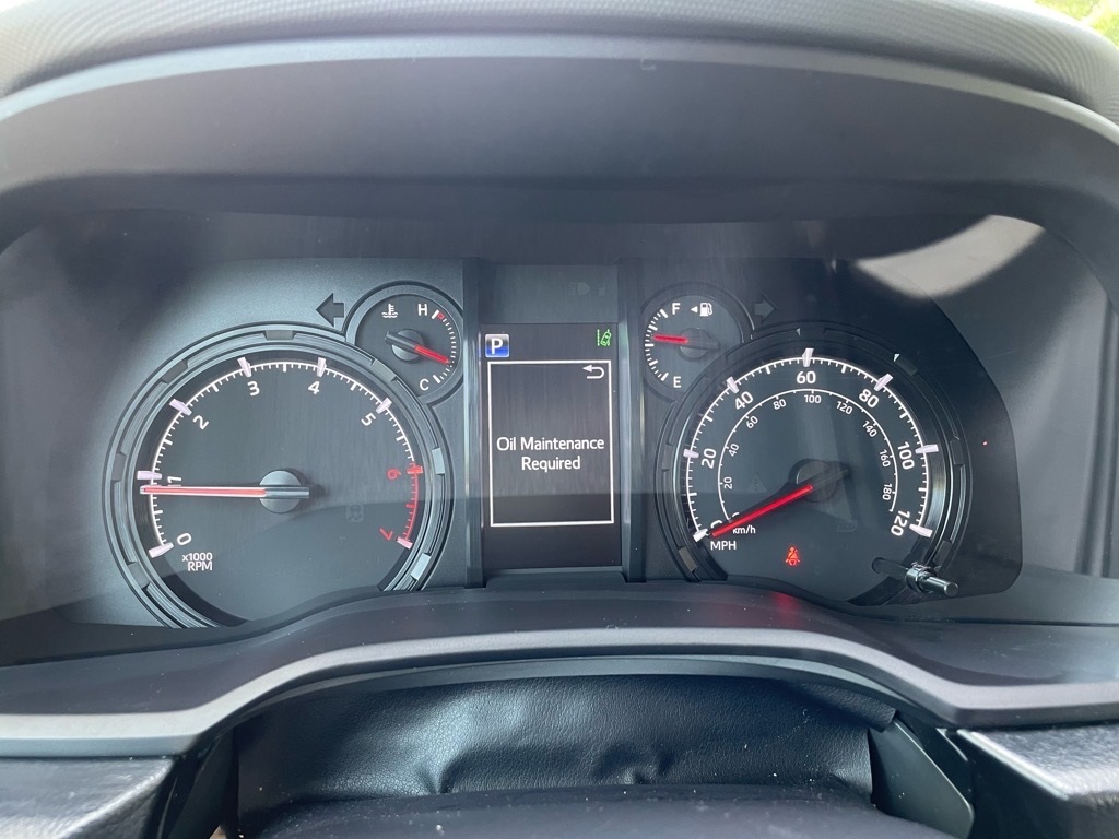 2024 Toyota 4Runner SR5 photo 8