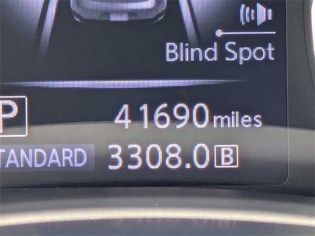 2022 Infiniti Q60 Luxe photo 29