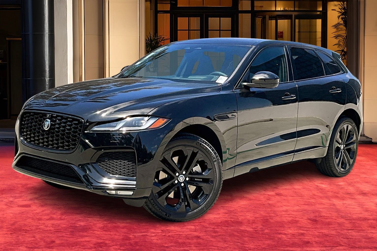 2026 Jaguar F-Pace R-Dynamic S's photo