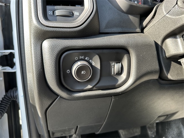 2026 Ram 3500 Tradesman photo 27