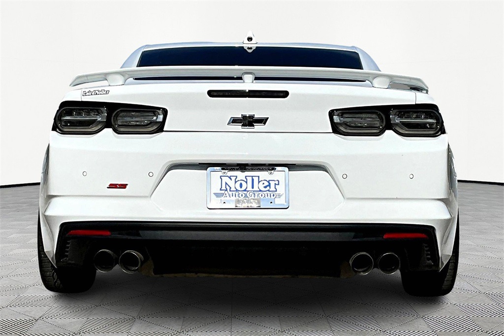 2023 Chevrolet Camaro SS photo 4