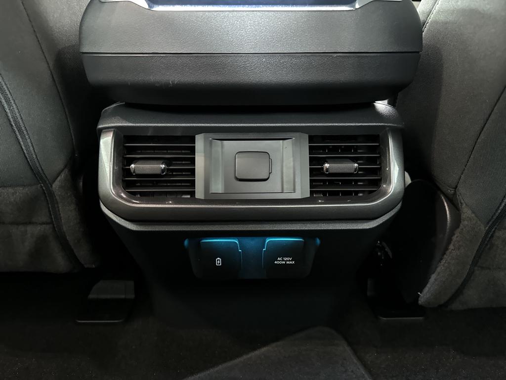 2023 Ford F-150 XLT photo 38