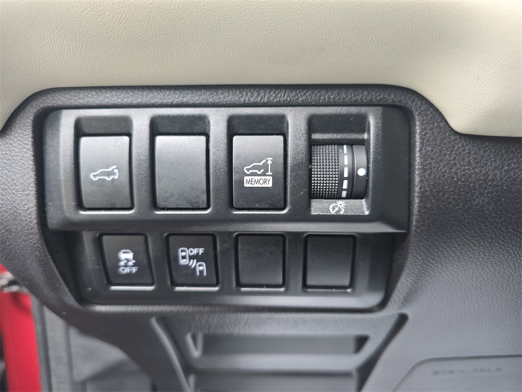 2019 Subaru Ascent Touring photo 25