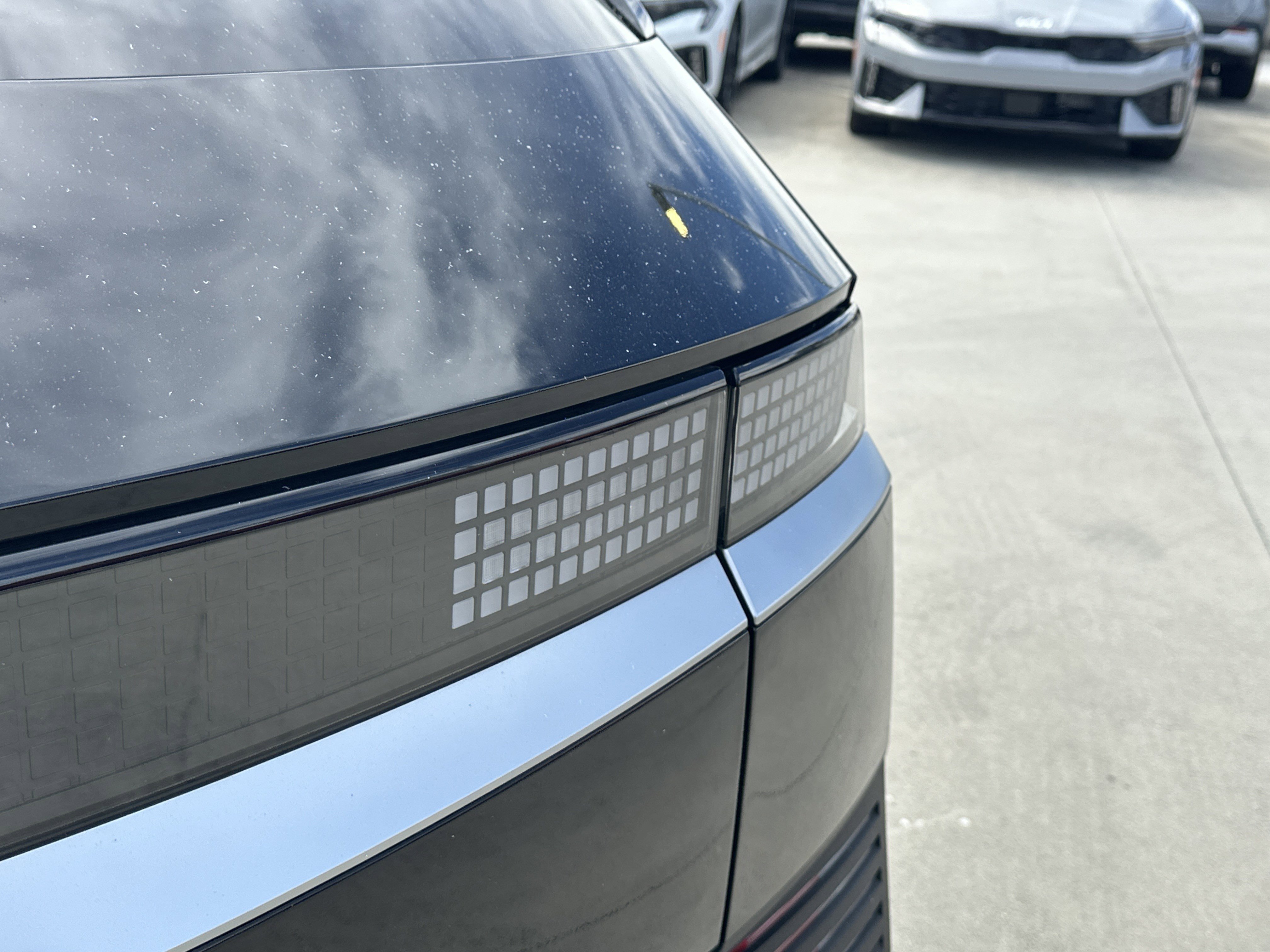 2024 Hyundai Ioniq 5 SE photo 4