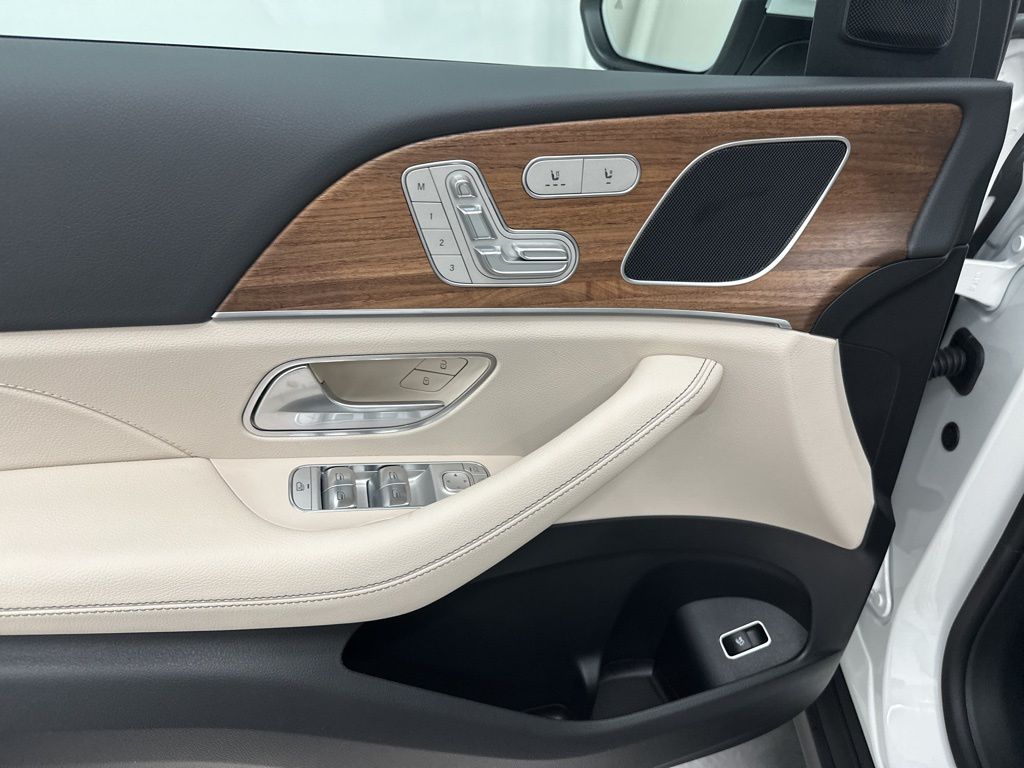2026 Mercedes Benz GLE 350 4MATIC photo 10