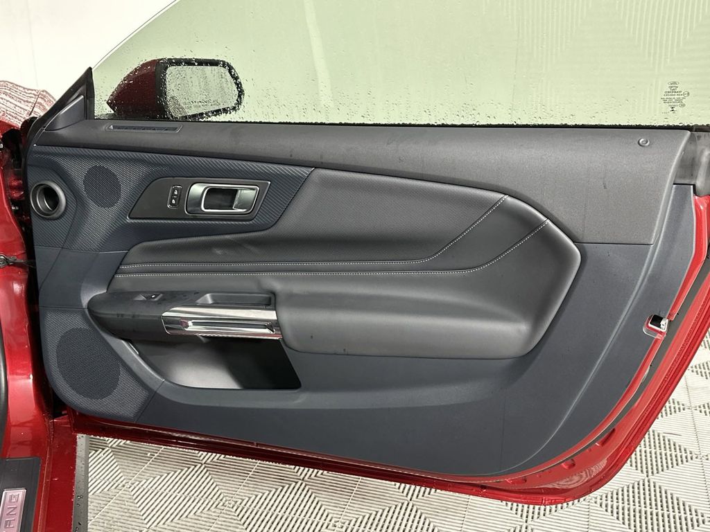 2024 Ford Mustang GT Premium photo 13