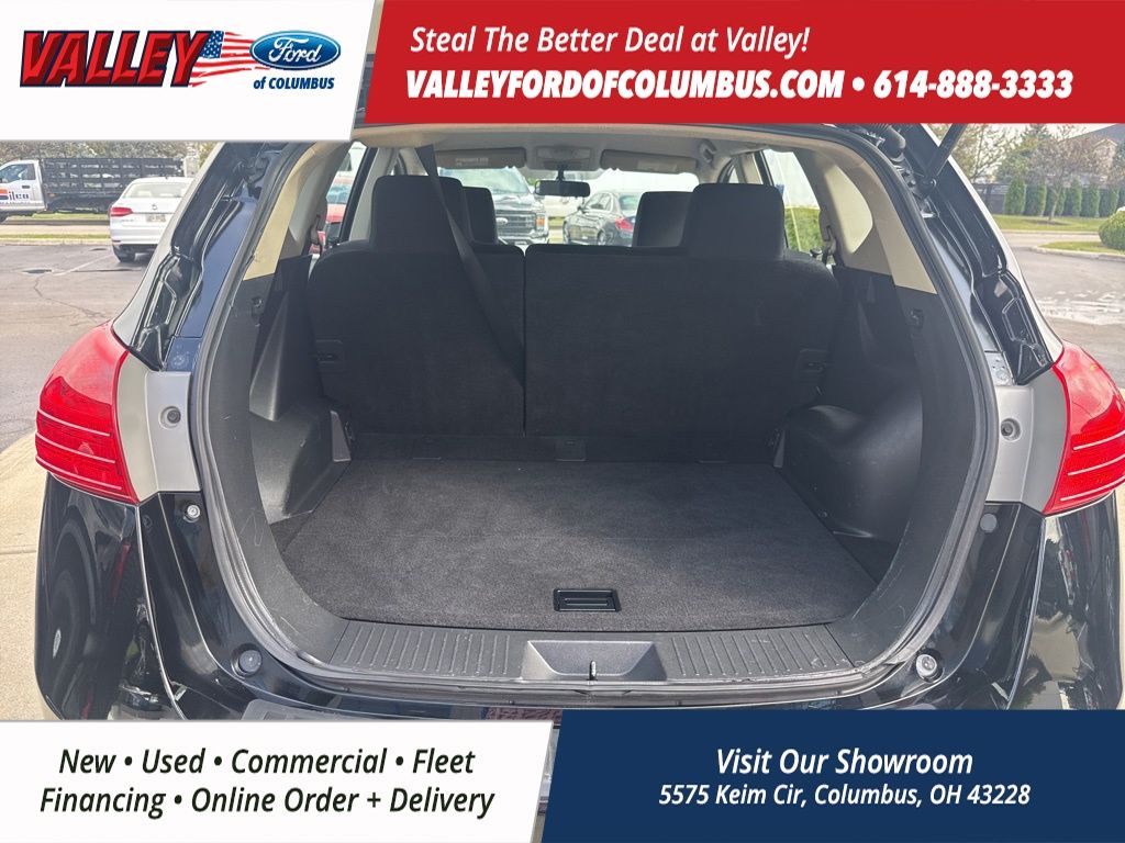 2013 Nissan Rogue S photo 20