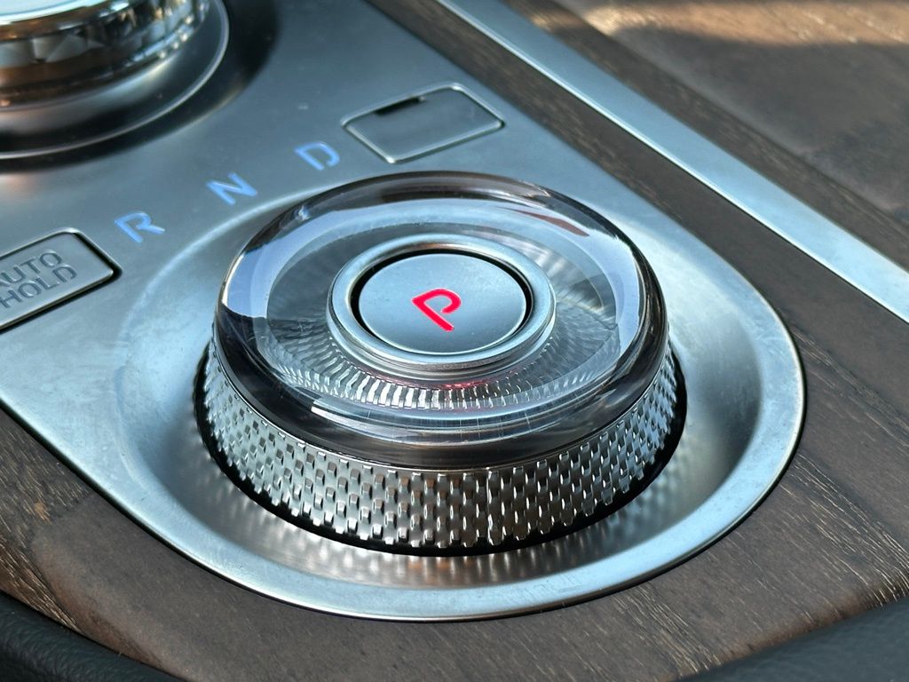 2024 Genesis Electrified G80 photo 34